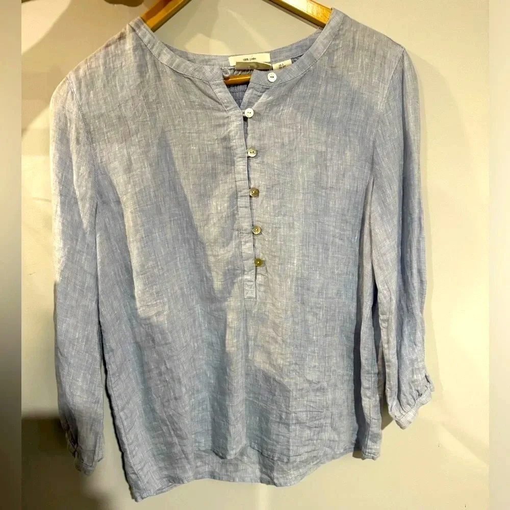 Nicole Miller 💯 Linen pop over blouse Peasant Bohemian light blue airy office S - Picture 1 of 4